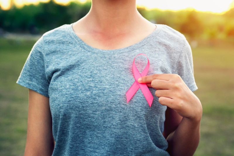 Dealing with a breast cancer diagnosis Dealing with a breast cancer diagnosis