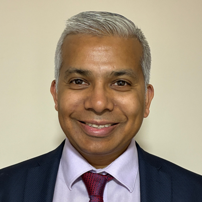 Dr Moti Chowdhury